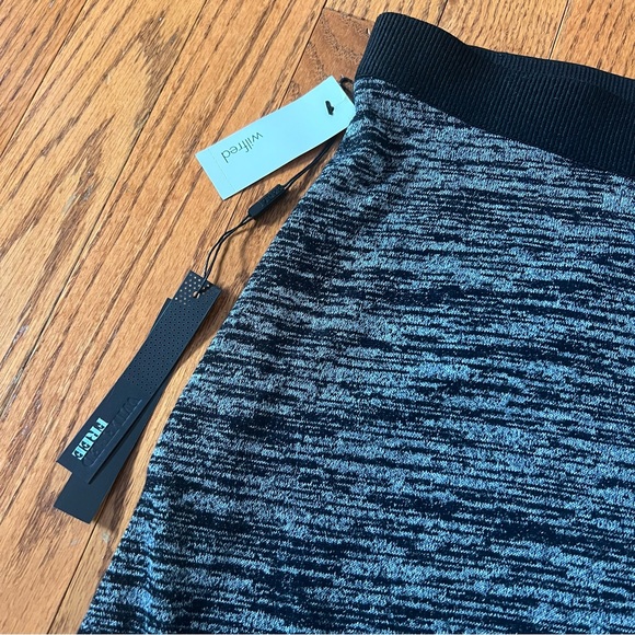 Wilfred Free Tyra Skirt Heather Black. - Picture 2 of 7